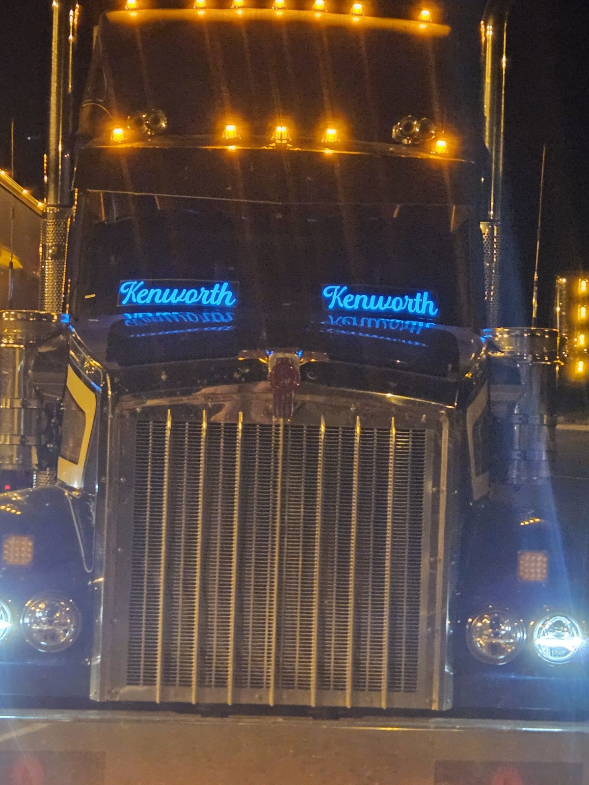 KENWORTH 12V Banner