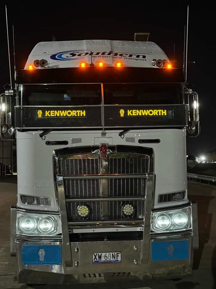 KENWORTH 12v Banners